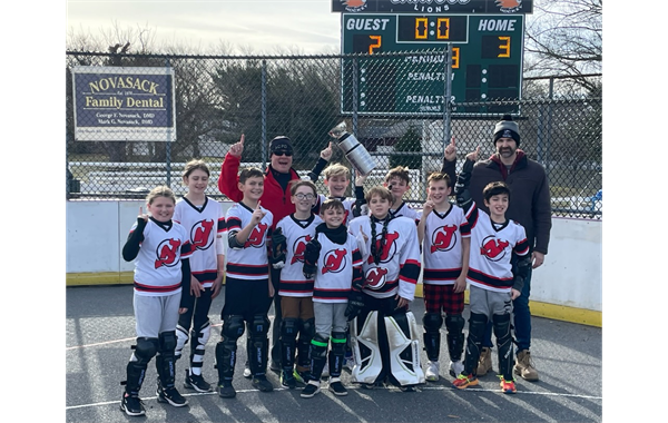 Beaver 2022/2023 Champions - Bunting Devils